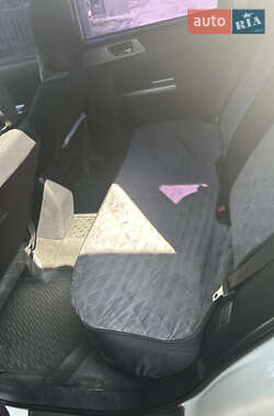 Внедорожник / Кроссовер Subaru Forester 2011 в 