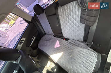 Внедорожник / Кроссовер Subaru Forester 2011 в 