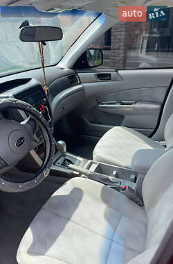 Внедорожник / Кроссовер Subaru Forester 2009 в 