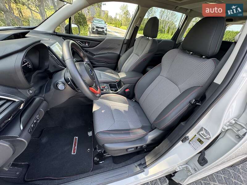 Позашляховик / Кросовер Subaru Forester 2023 в Дніпрі