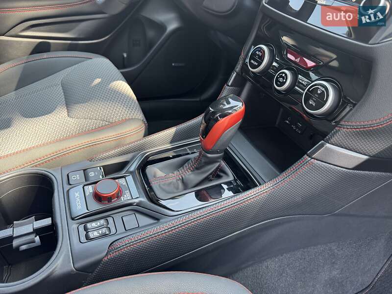 Позашляховик / Кросовер Subaru Forester 2023 в Дніпрі