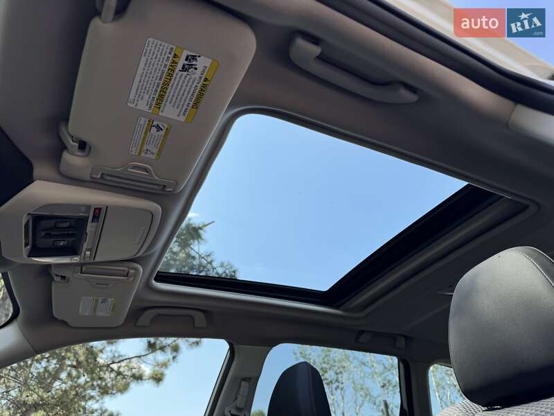 Позашляховик / Кросовер Subaru Forester 2023 в Дніпрі