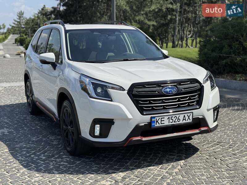 Позашляховик / Кросовер Subaru Forester 2023 в Дніпрі