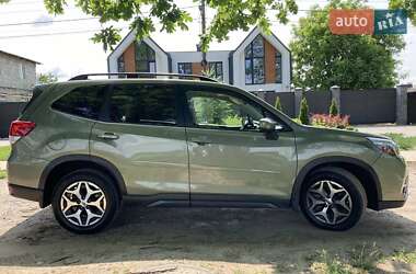 Позашляховик / Кросовер Subaru Forester 2018 в 