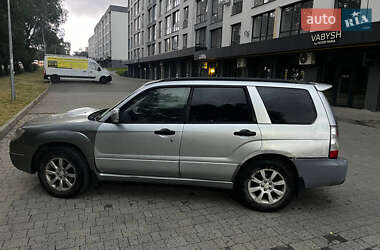 Внедорожник / Кроссовер Subaru Forester 2006 в 