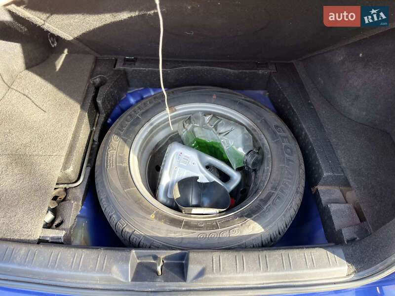 Позашляховик / Кросовер Subaru Forester 2003 в Києві