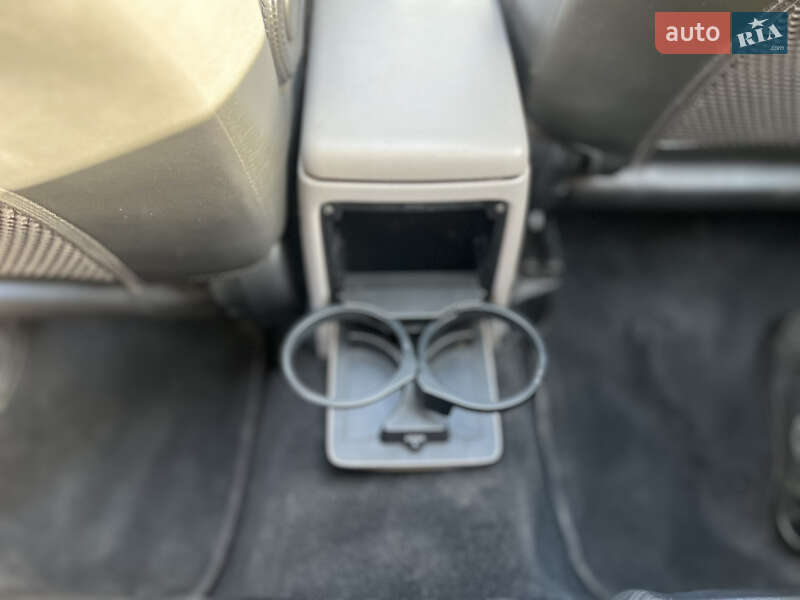 Позашляховик / Кросовер Subaru Forester 2003 в Києві