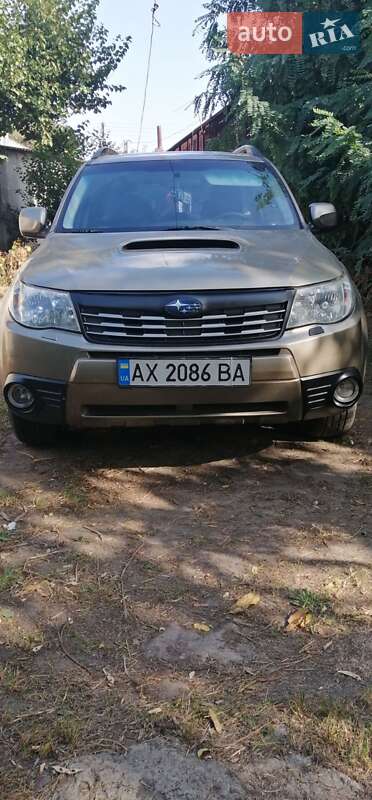 Внедорожник / Кроссовер Subaru Forester 2008 в 