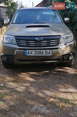 Внедорожник / Кроссовер Subaru Forester 2008 в 