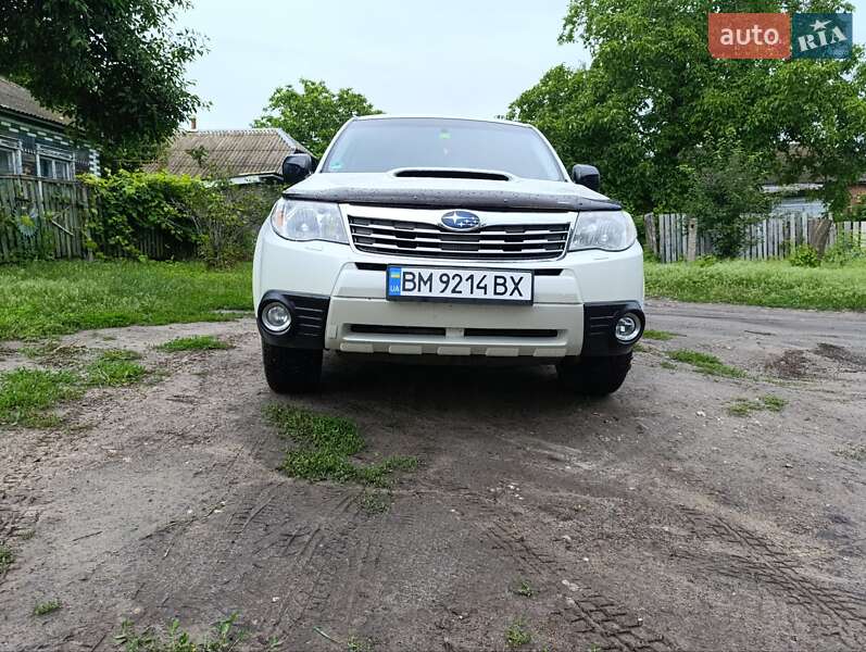 Внедорожник / Кроссовер Subaru Forester 2010 в Конотопе
