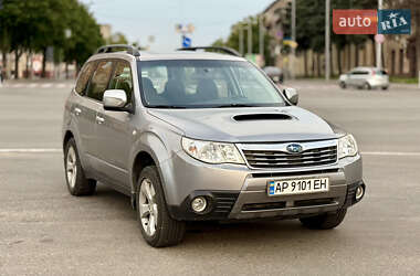 Внедорожник / Кроссовер Subaru Forester 2010 в Запорожье