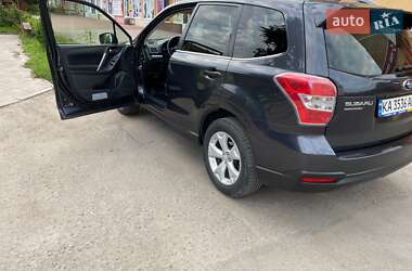 Внедорожник / Кроссовер Subaru Forester 2015 в Киеве