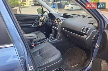 Внедорожник / Кроссовер Subaru Forester 2016 в 