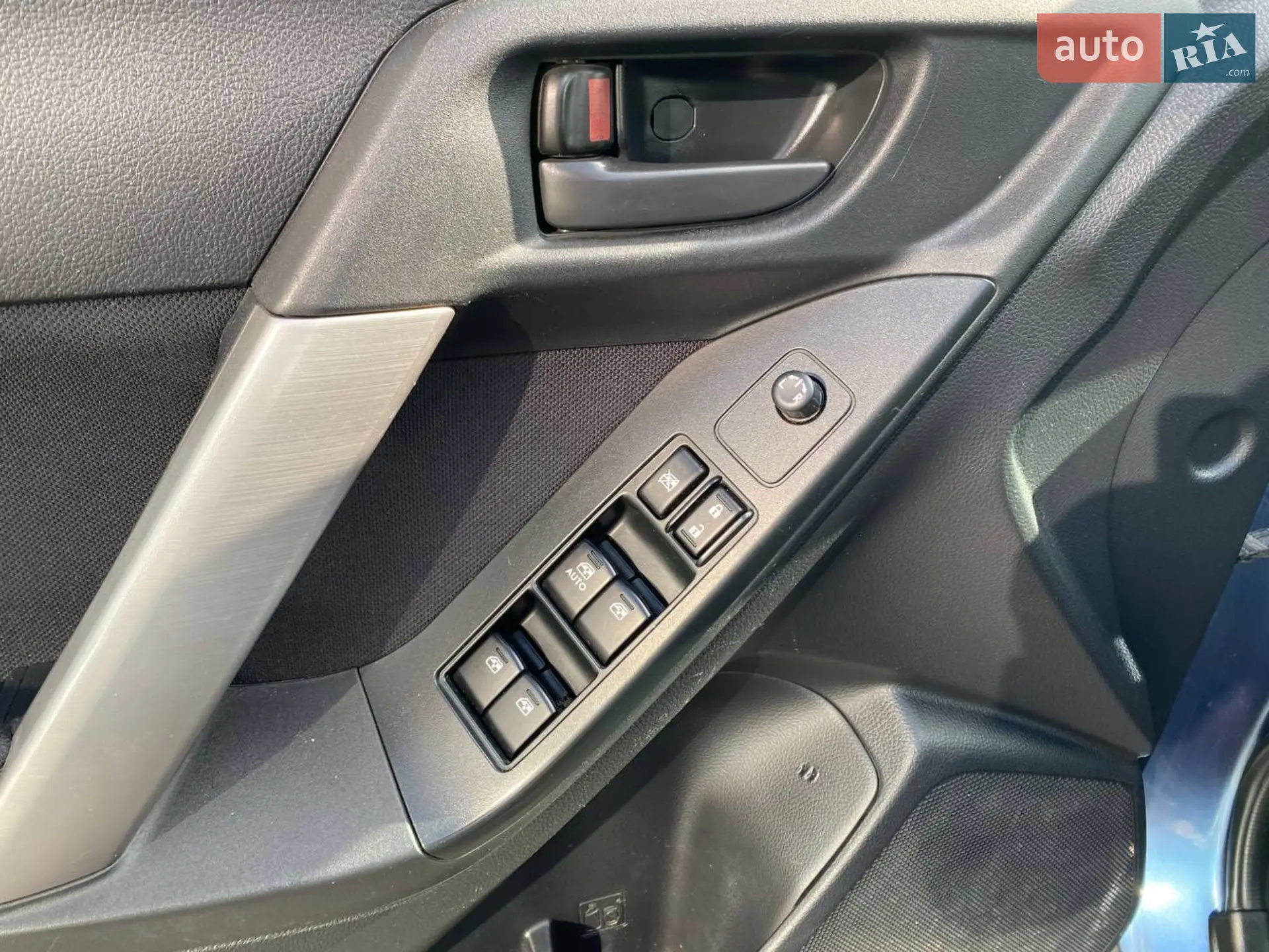 2015 Subaru Forester - мініатюра 12