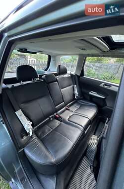 Внедорожник / Кроссовер Subaru Forester 2011 в 