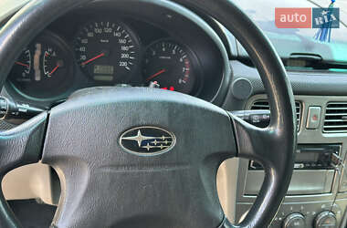 Внедорожник / Кроссовер Subaru Forester 2004 в 