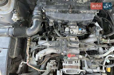 Внедорожник / Кроссовер Subaru Forester 2004 в 