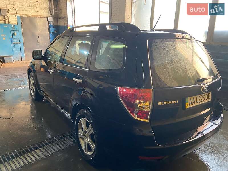Внедорожник / Кроссовер Subaru Forester 2008 в Киеве