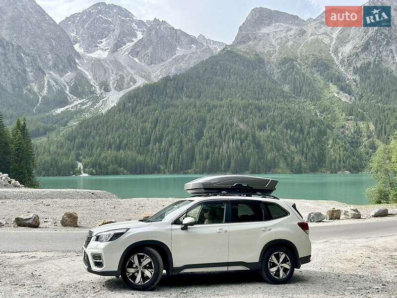 Позашляховик / Кросовер Subaru Forester 2019 в Львові