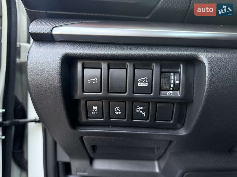 Внедорожник / Кроссовер Subaru Forester 2018 в Киеве