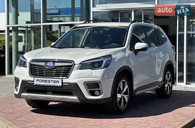 Внедорожник / Кроссовер Subaru Forester 2020 в Хмельницком