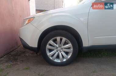 Внедорожник / Кроссовер Subaru Forester 2012 в 