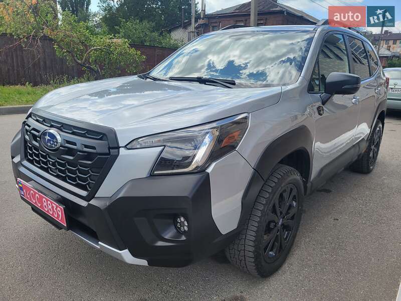 Внедорожник / Кроссовер Subaru Forester 2022 в Харькове