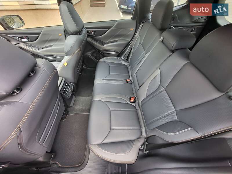 Внедорожник / Кроссовер Subaru Forester 2022 в Харькове