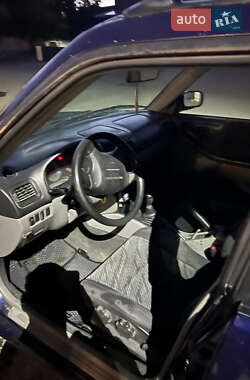 Внедорожник / Кроссовер Subaru Forester 2002 в 