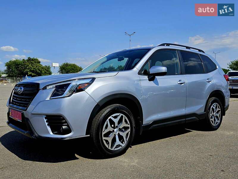 Внедорожник / Кроссовер Subaru Forester 2024 в Днепре