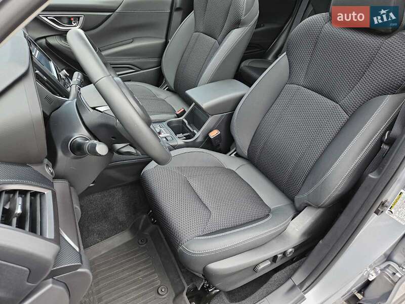 Внедорожник / Кроссовер Subaru Forester 2024 в Днепре