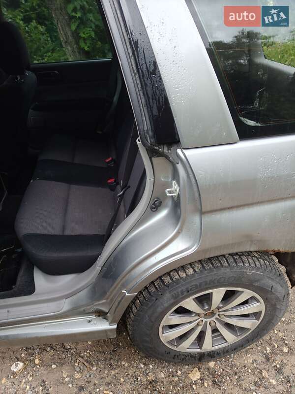 Внедорожник / Кроссовер Subaru Forester 2007 в Остроге