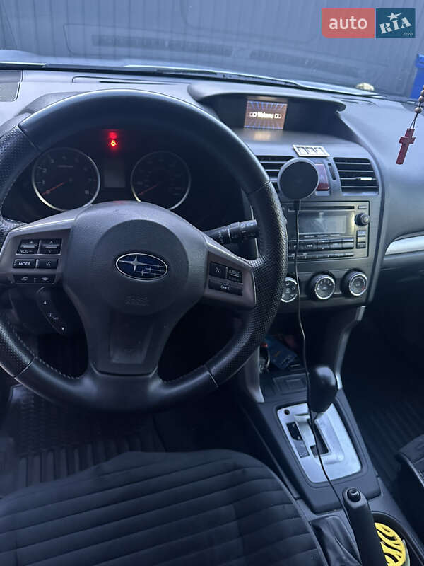 Позашляховик / Кросовер Subaru Forester 2014 в Первомайську
