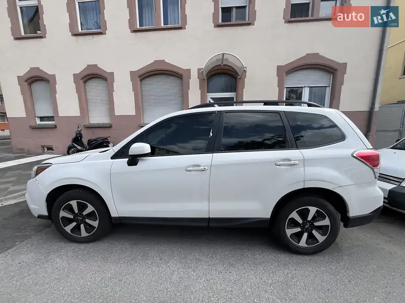 Subaru Forester 2017