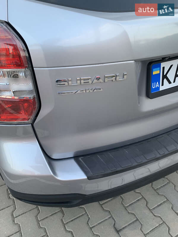 Внедорожник / Кроссовер Subaru Forester 2016 в Борисполе