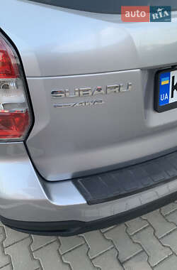 Внедорожник / Кроссовер Subaru Forester 2016 в 