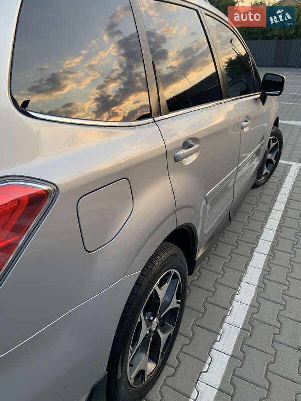Внедорожник / Кроссовер Subaru Forester 2016 в Борисполе