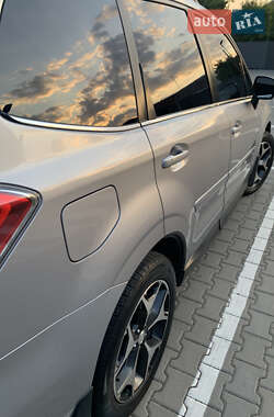 Внедорожник / Кроссовер Subaru Forester 2016 в 