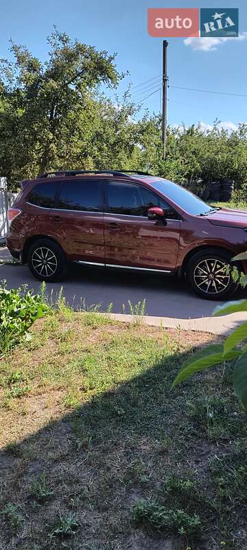 Внедорожник / Кроссовер Subaru Forester 2016 в Виннице