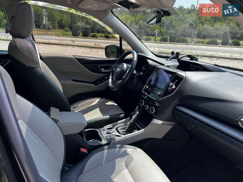 Внедорожник / Кроссовер Subaru Forester 2020 в Днепре