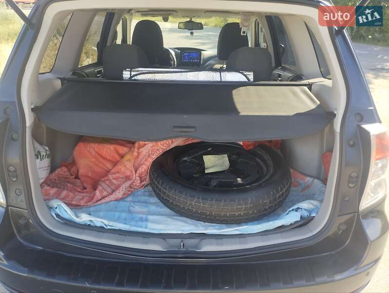 Внедорожник / Кроссовер Subaru Forester 2012 в Днепре