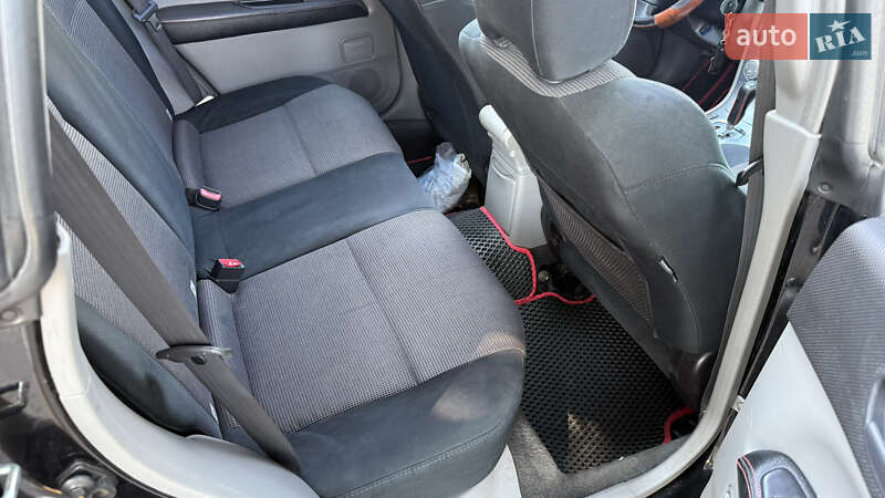 Внедорожник / Кроссовер Subaru Forester 2006 в Киеве