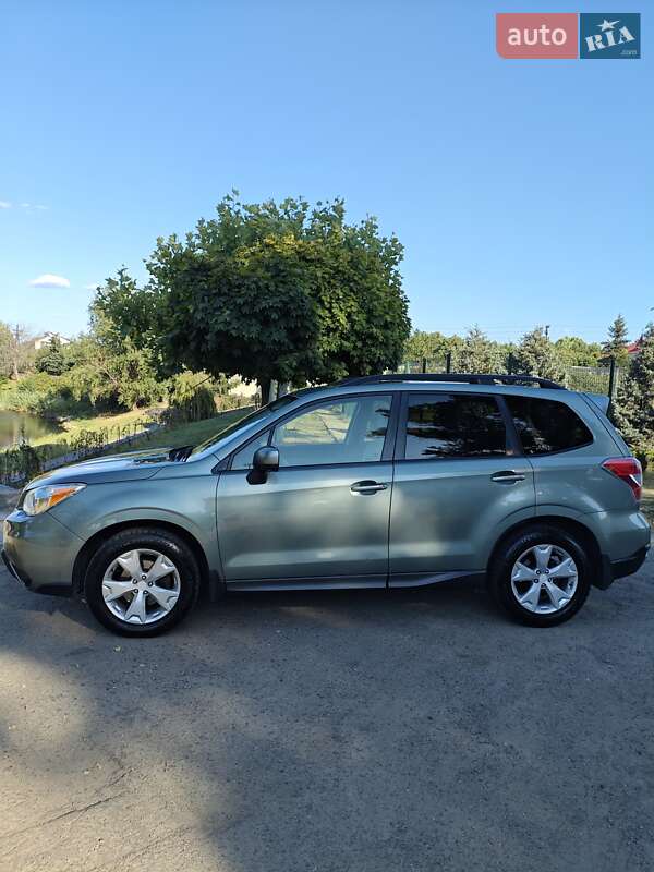 Внедорожник / Кроссовер Subaru Forester 2015 в Днепре