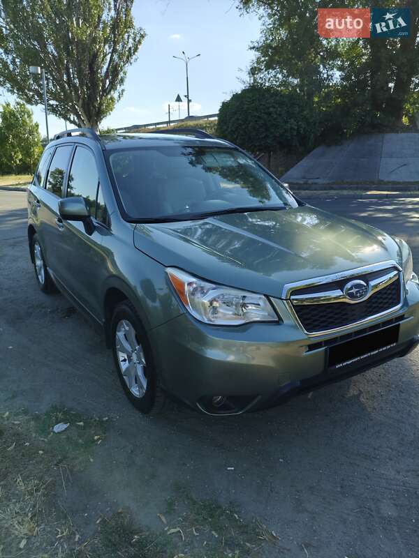 Внедорожник / Кроссовер Subaru Forester 2015 в Днепре