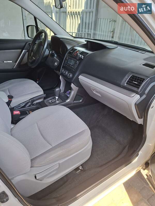 Позашляховик / Кросовер Subaru Forester 2013 в Черкасах