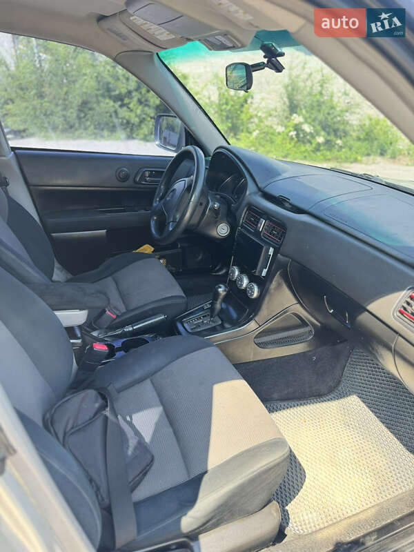Внедорожник / Кроссовер Subaru Forester 2006 в Днепре