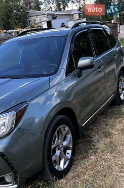 Внедорожник / Кроссовер Subaru Forester 2017 в 