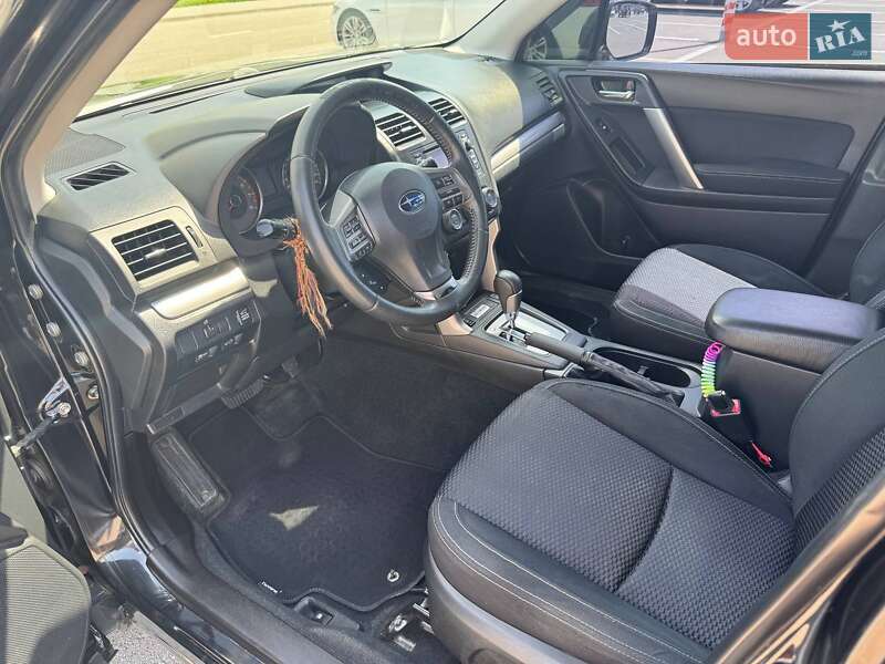 Внедорожник / Кроссовер Subaru Forester 2014 в Харькове