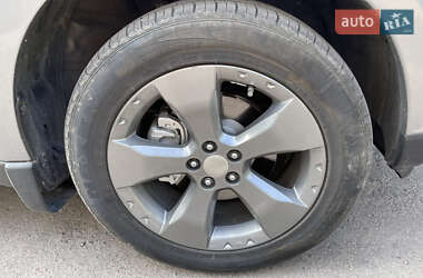 Внедорожник / Кроссовер Subaru Forester 2010 в 