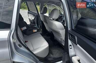 Внедорожник / Кроссовер Subaru Forester 2014 в 